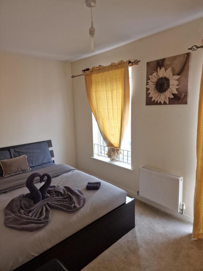 Ko 3 Bed House Apartment Dartford Exterior photo